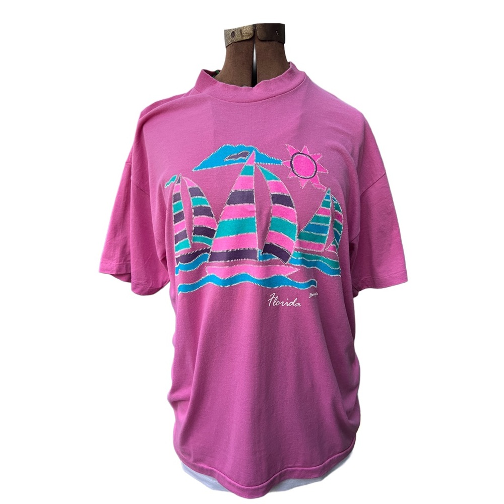 Bravo! 90’s early 00’ pink Florida sailboat graphic short sleeve T shirt size XL
